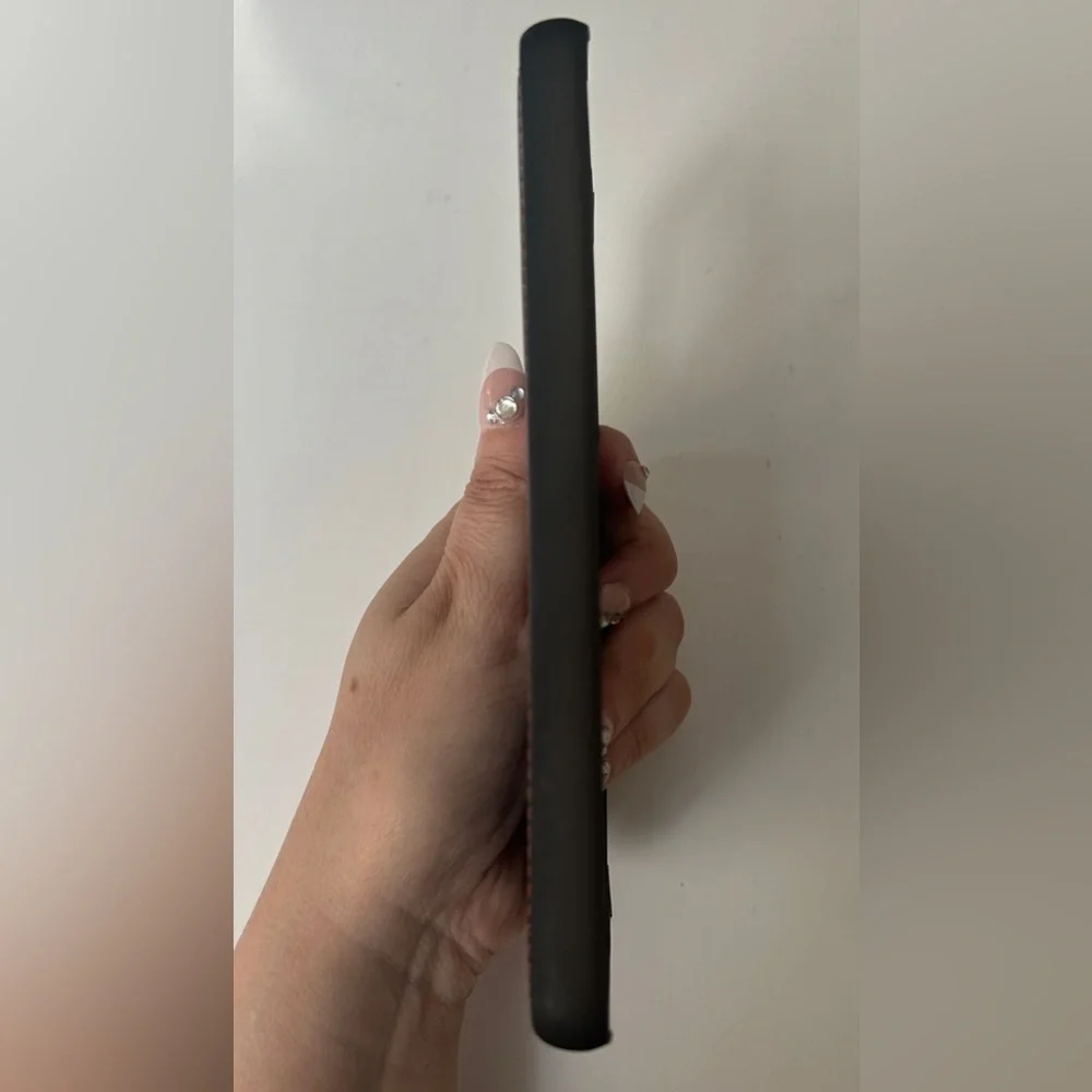 Megshi cell phone